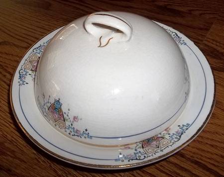 GEO35 Round Covered Butter
