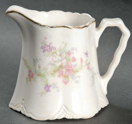 38910 Creamer