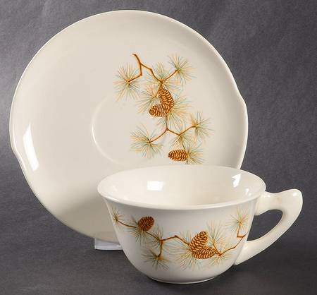 GEO51 Flat Cup & Saucer Set