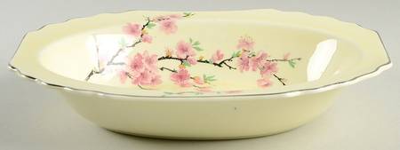 Peach Blossom (Lido, Cream, Platinum) 9" Oval Vegetable Bowl