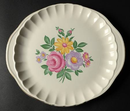 Romance Handled Cake Plate
