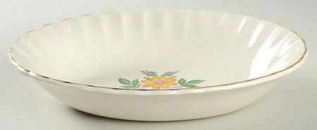Romance 9" Oval Vegetable Bowl