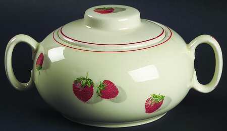 Shortcake Sugar Bowl & Lid
