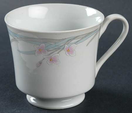 Fantasy Footed Cup