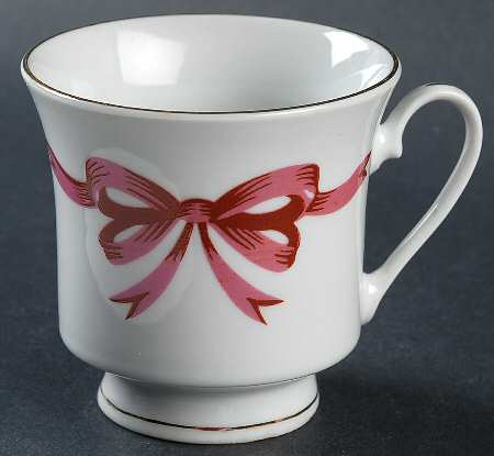 Holly Berries Footed Cup