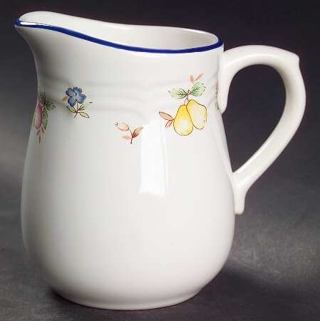 Picadelly Creamer