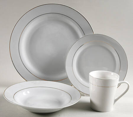 Tuxedo Gold 4 Piece Place Setting by Gibson Designs