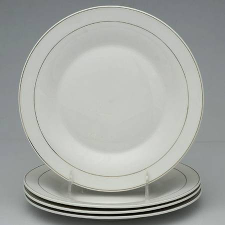 Tuxedo Gold Luncheon Plate - Set of 4