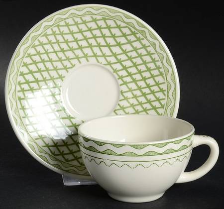 Aurelie Green Flat Cup & Saucer Set