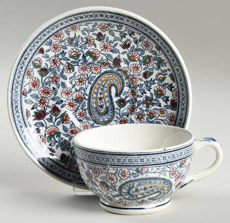 Cachemire Flat Cup & Saucer Set