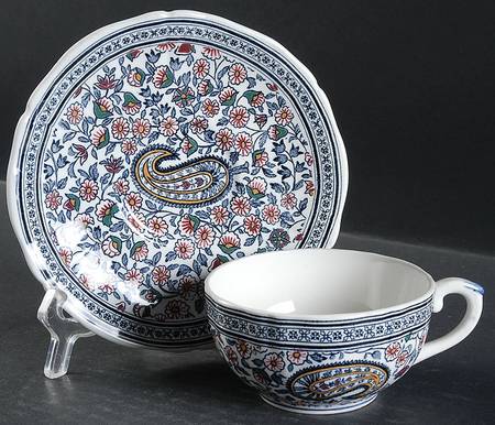 Cachemire Flat Cup & Saucer Set