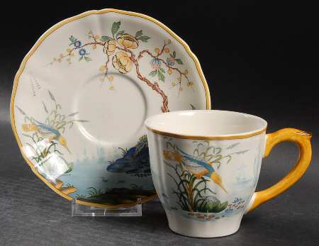 Caraibes Flat Cup & Saucer Set