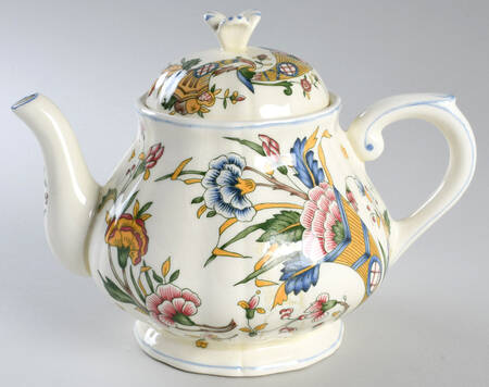Corne D'Abondance Teapot & Lid