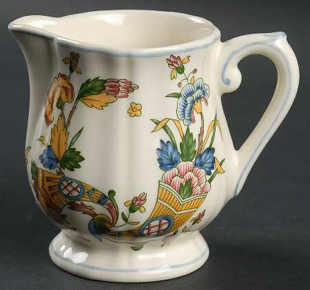 Corne D'Abondance Creamer