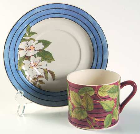 Evasion Flat Cup & Saucer Set