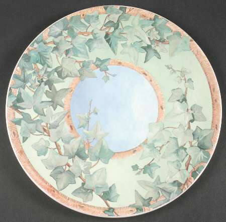 Le Lierre Cake Plate by Faiencerie De Gien