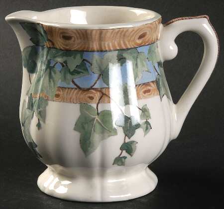 Le Lierre Creamer