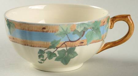Le Lierre Breakfast Cup