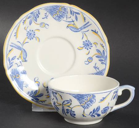 Oiseau Lyre Flat Cup & Saucer Set