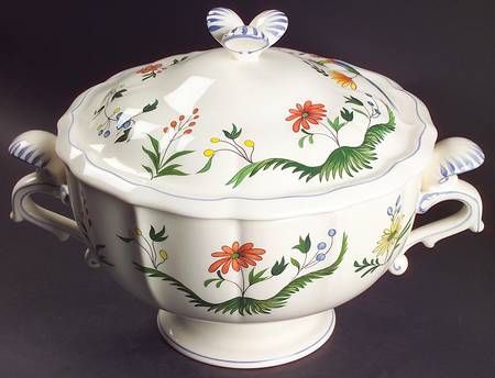 Oiseaux de Paradis Tureen &  Lid