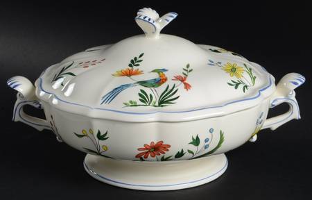 Oiseaux de Paradis Round Covered Vegetable