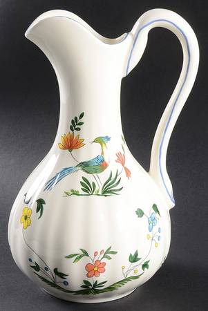 Oiseaux de Paradis 50 Oz Pitcher