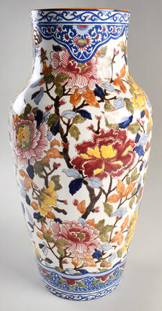 Pivoines 17" Vase