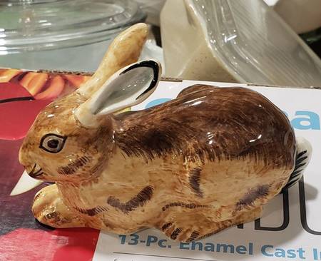 Rambouillet Rabbit Figurine