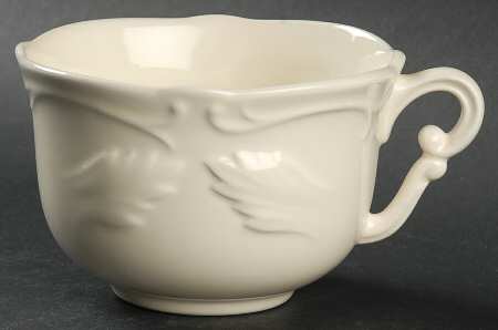 Rocaille (Cream) Breakfast Cup