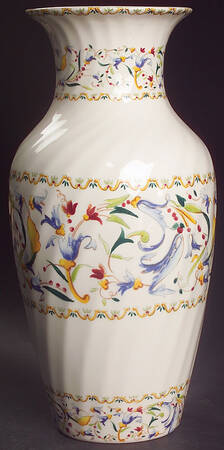 Toscana 10" Fluted Vase