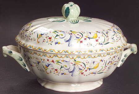 Toscana Round Covered Vegetable