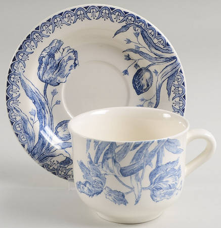 Tulipes Breakfast Cup & Saucer Set
