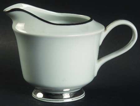 Elegance Creamer