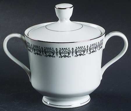 Mantilla Sugar Bowl & Lid