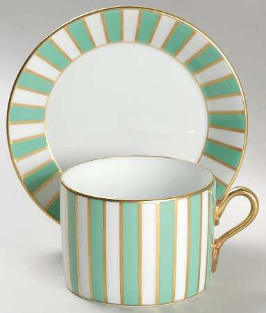 Amadeus Green Breakfast Cup & Saucer Set
