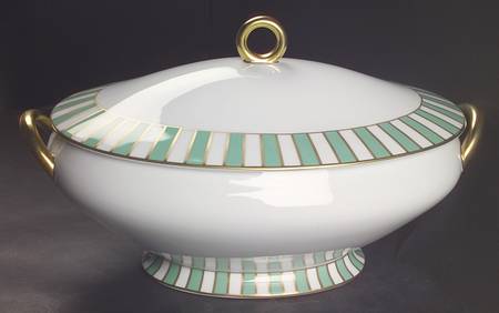 Amadeus Green Oval Tureen & Lid