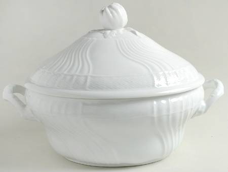 Bianco White (Vecchio Ginori Shape) Oval Tureen & Lid