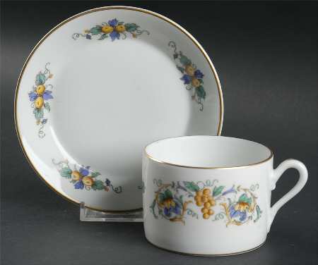 Capri (Smooth Edge) Flat Cup & Saucer Set