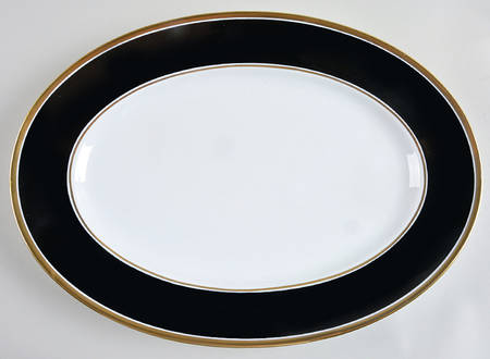 Contessa Black 15" Oval Serving Platter