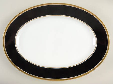 Contessa Black 16" Oval Serving Platter
