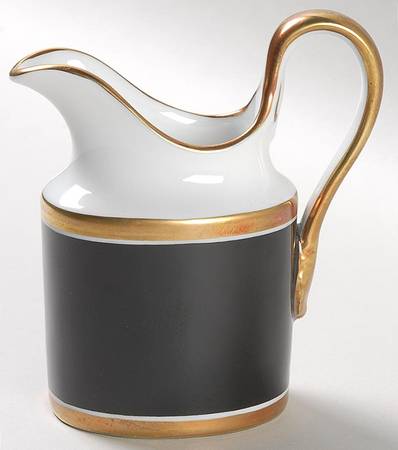 Contessa Black Mini Creamer