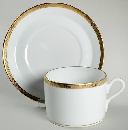 Dorato Breakfast Cup & Saucer Set