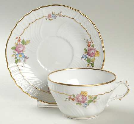 Elba Flat Cup & Saucer Set