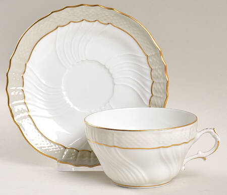 Eminence Flat Cup & Saucer Set