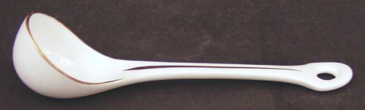Ercolano Black Gravy Ladle Solid Piece