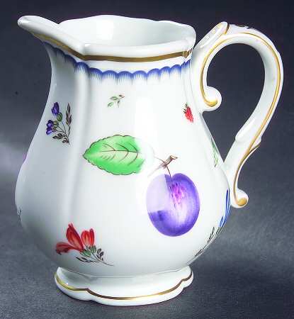 Italian Fruits (Antico Doccia) Creamer