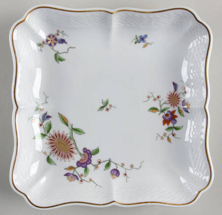 Oriente 8" Square Tray