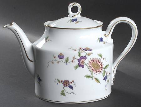 Oriente Teapot & Lid