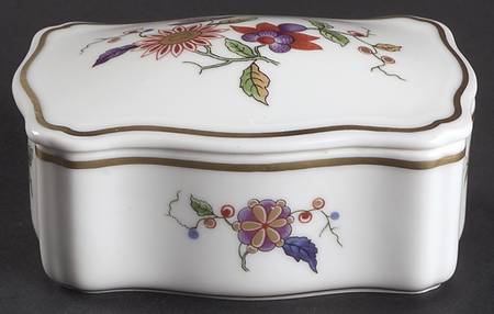 Oriente Rectangular Box with Lid