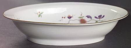 Oriente 9" Oval Vegetable Bowl